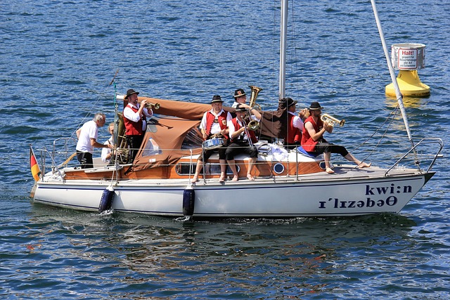 仅是人们从 仅是人们从