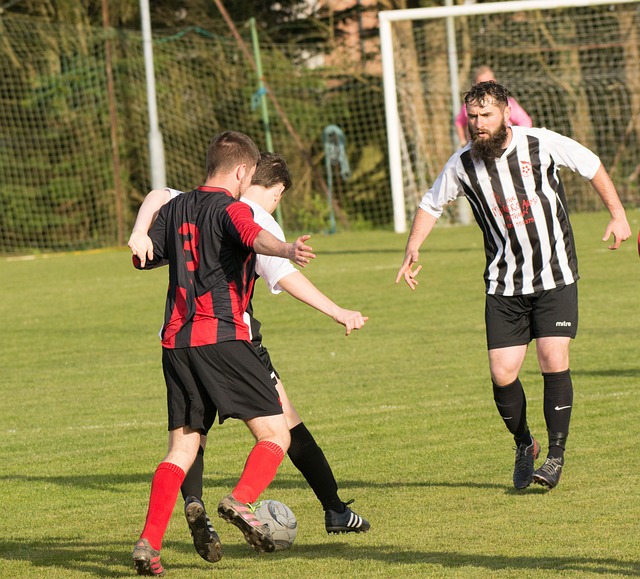 亨德森的崛 亨德森的崛